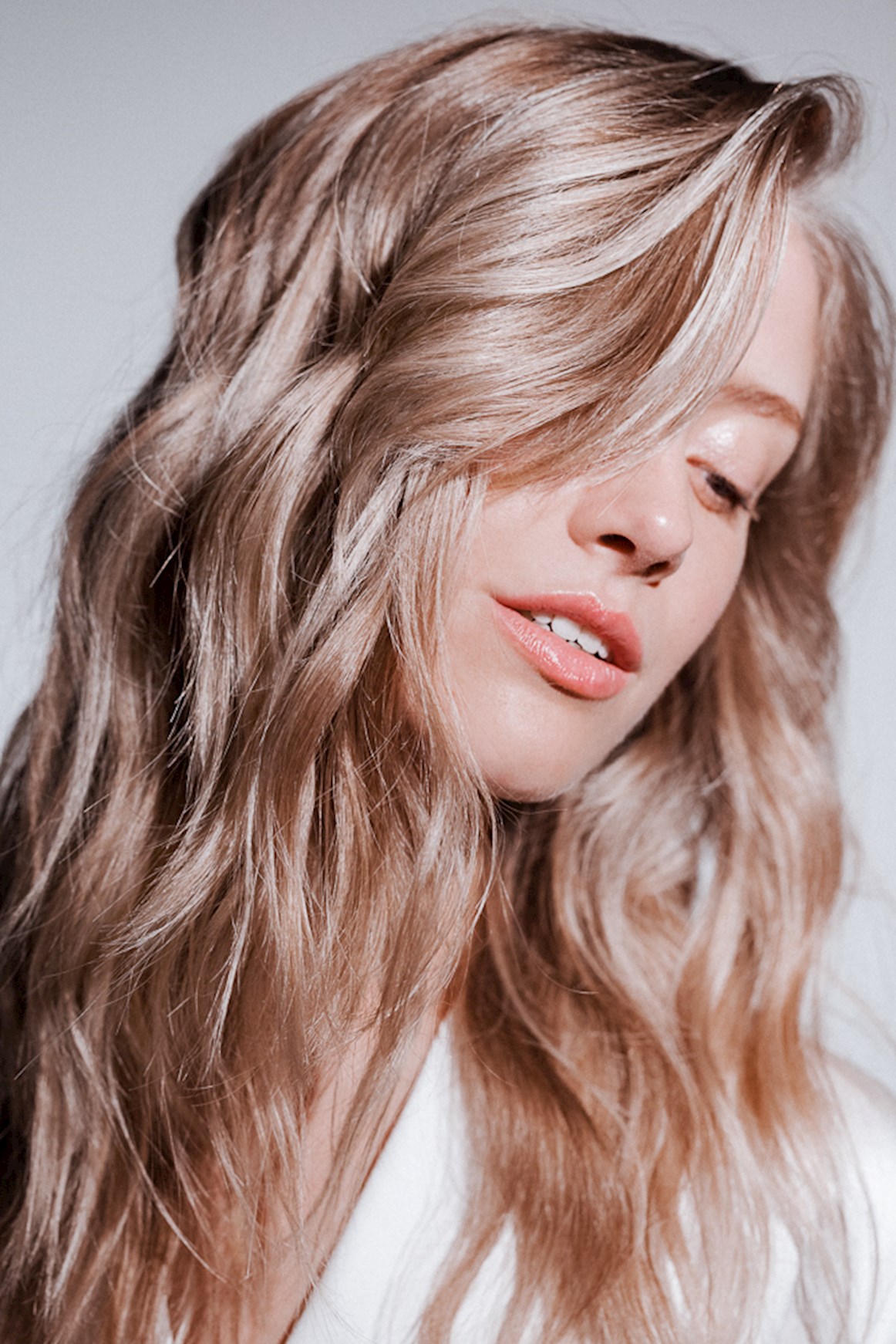 KERASTASE_8H_MAGIC_NIGHT_SERUM_SARAH_M_AFTER_01_JPG